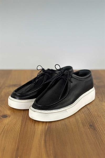 Beyaz Taban Deri Bağcıklı Buldog Siyah Floter Ayakkabı