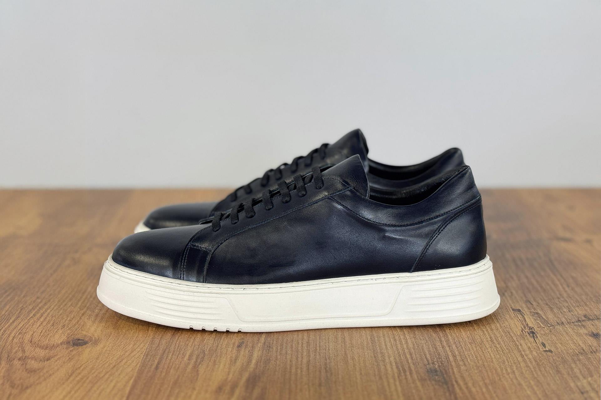 8030 Beyaz Bağcıklı Sneaker Lacivert