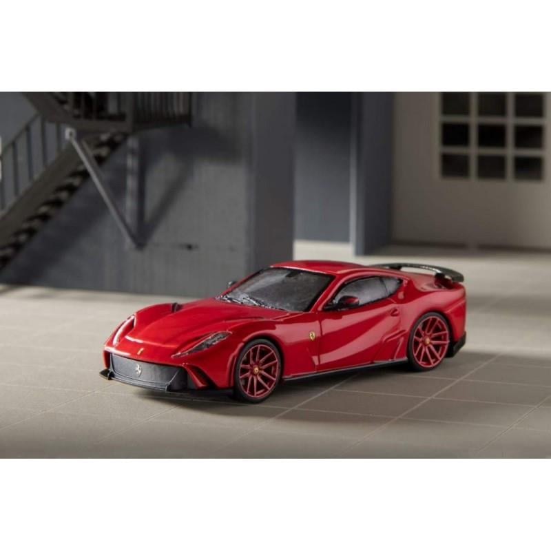 1/64 Ferrari 812 Red (Stance Hunters)