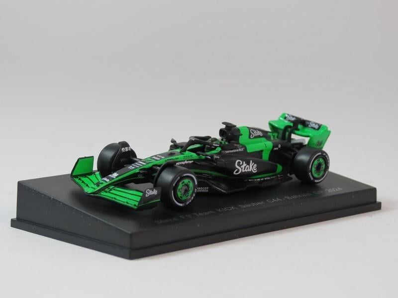 1/64 Stake F1 Team KICK Sauber Bahrain GP 2024 Valtteri Bottas- SPARK