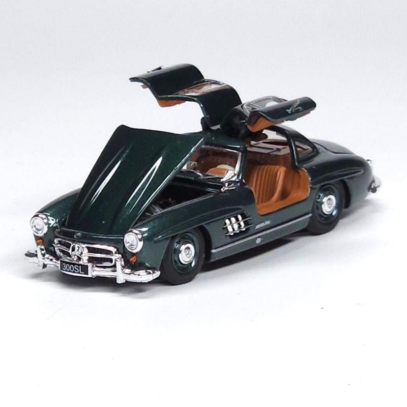 1/64 Mercedes Benz 300SL Gullwing Green (BriScaleMicro)