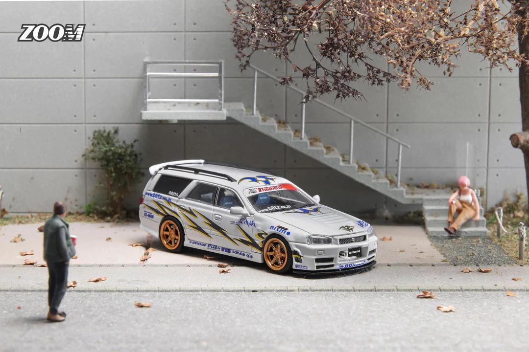 1/64 Nissan R34 STAGEA White (ZOOM)