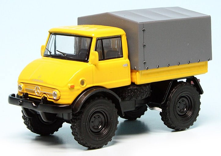 1/64 SCHUCO Mercedes Benz UNIMOG U 406 Yellow