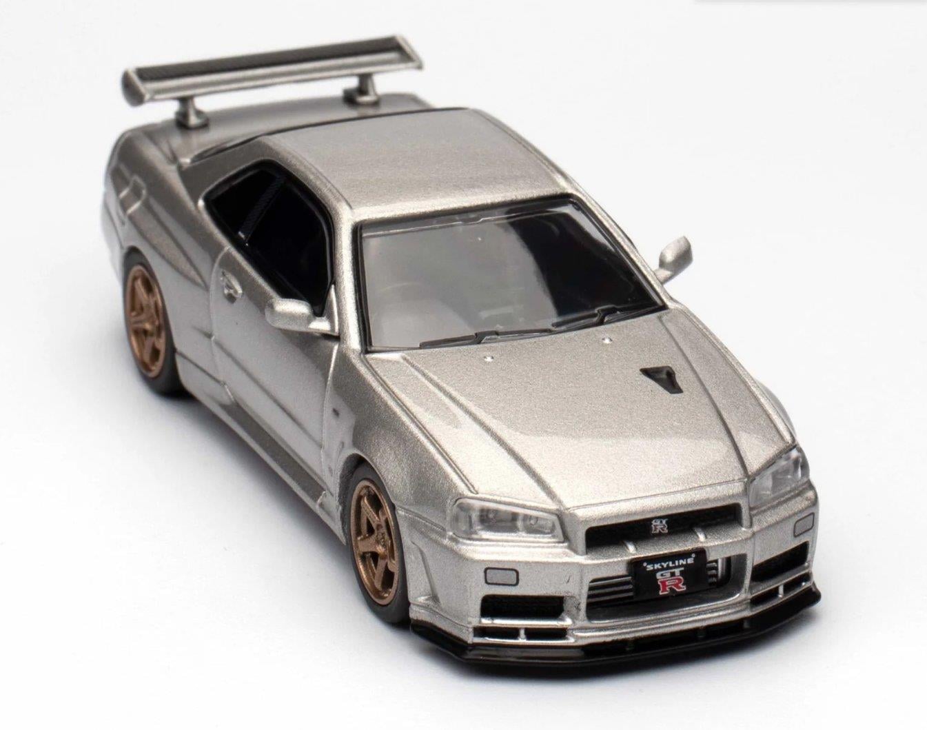 Inno64 Nissan Skyline GT-R R34 V-Spec II Silver