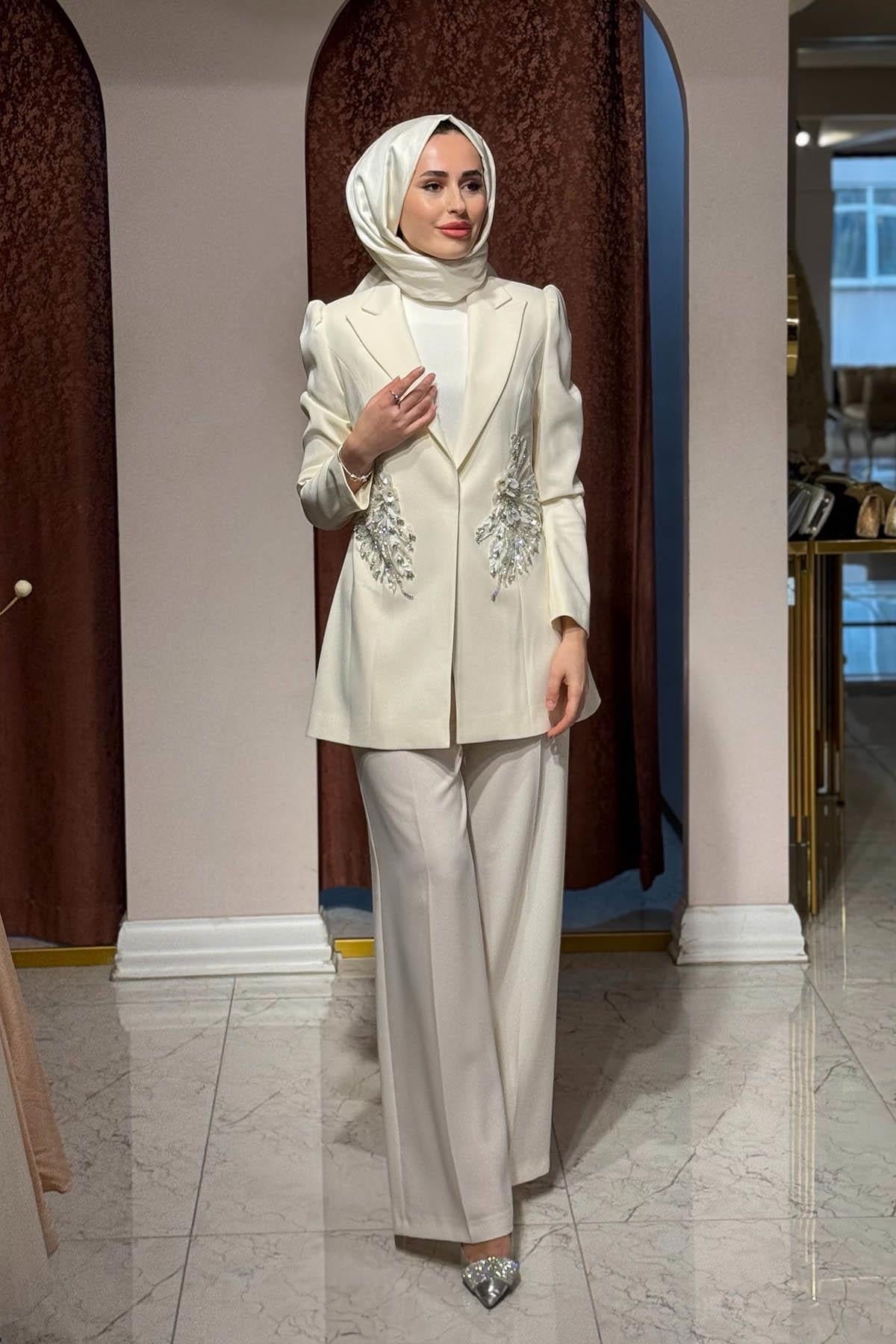 JAMİLA SARAH Safira Pantolonlu Takım SS26-9328 Ekru