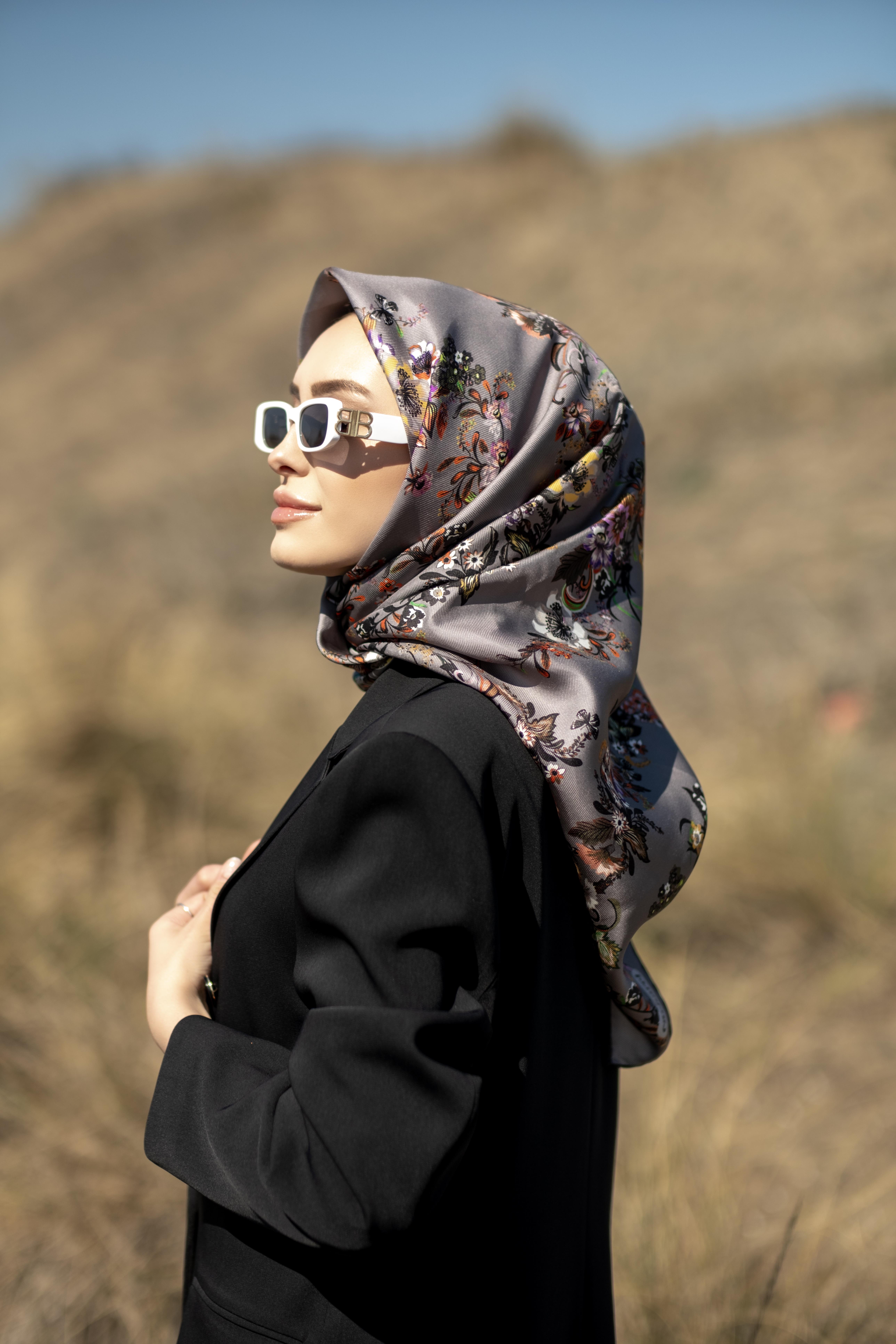 cacharel  Eşarp 8862313 Gri