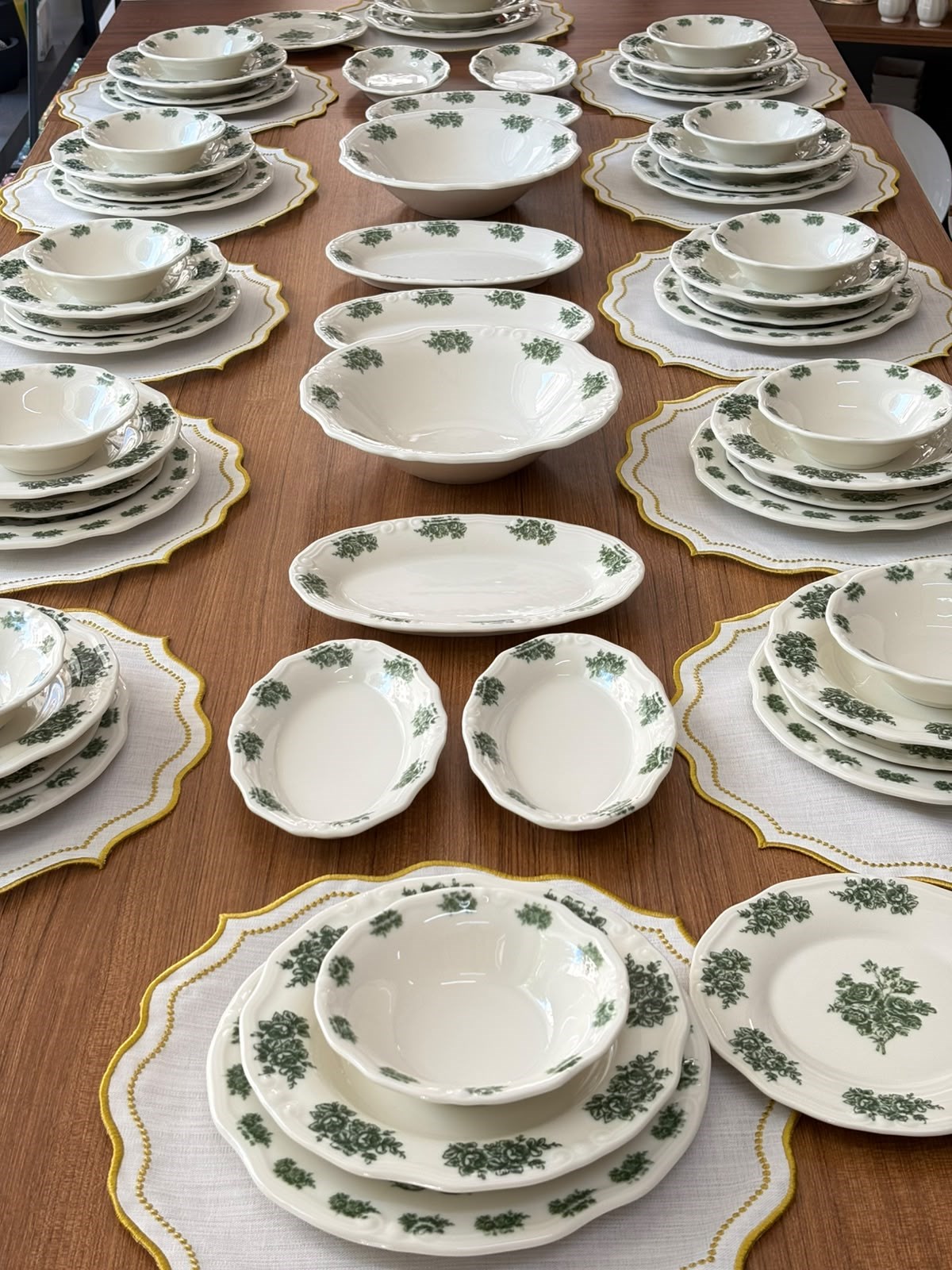 Yemek Takımı 70 Parça 12 Kişilik Flowers Green