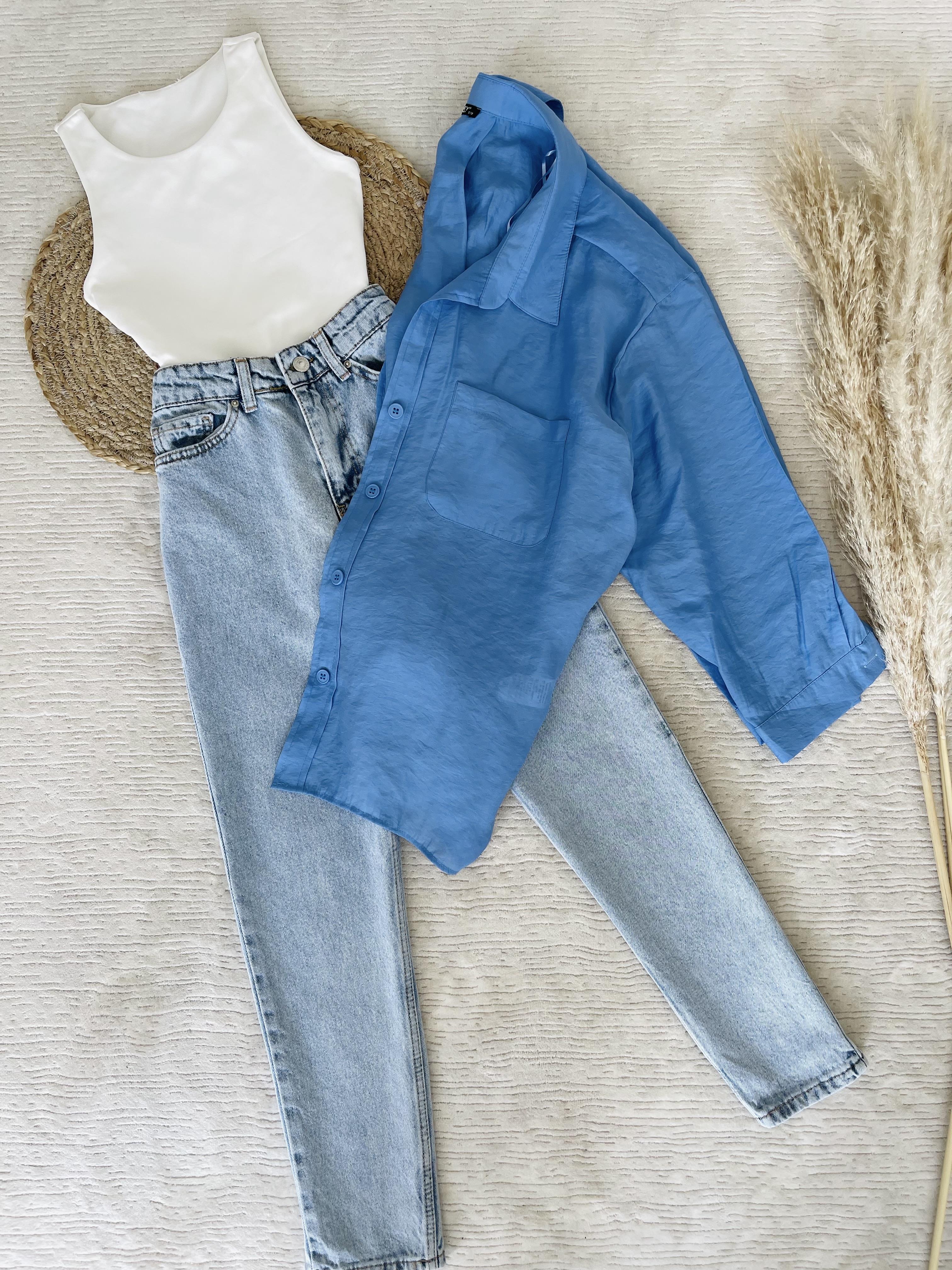 GÖMLEK BLUZ JEAN KOMBİN 