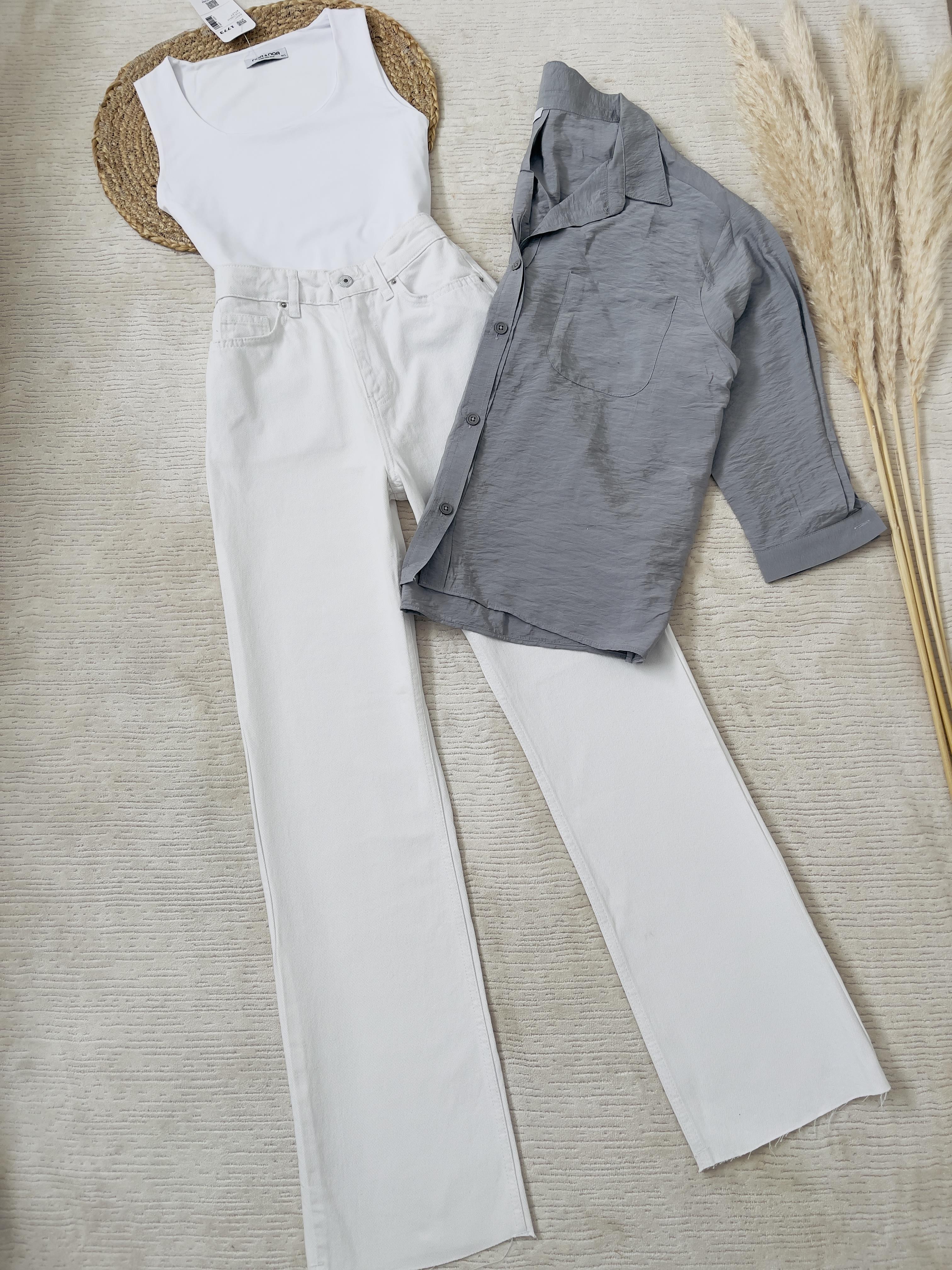 OVERSİZE GÖMLEK DÜZ KESİM JEAN BLUZ KOMBİN