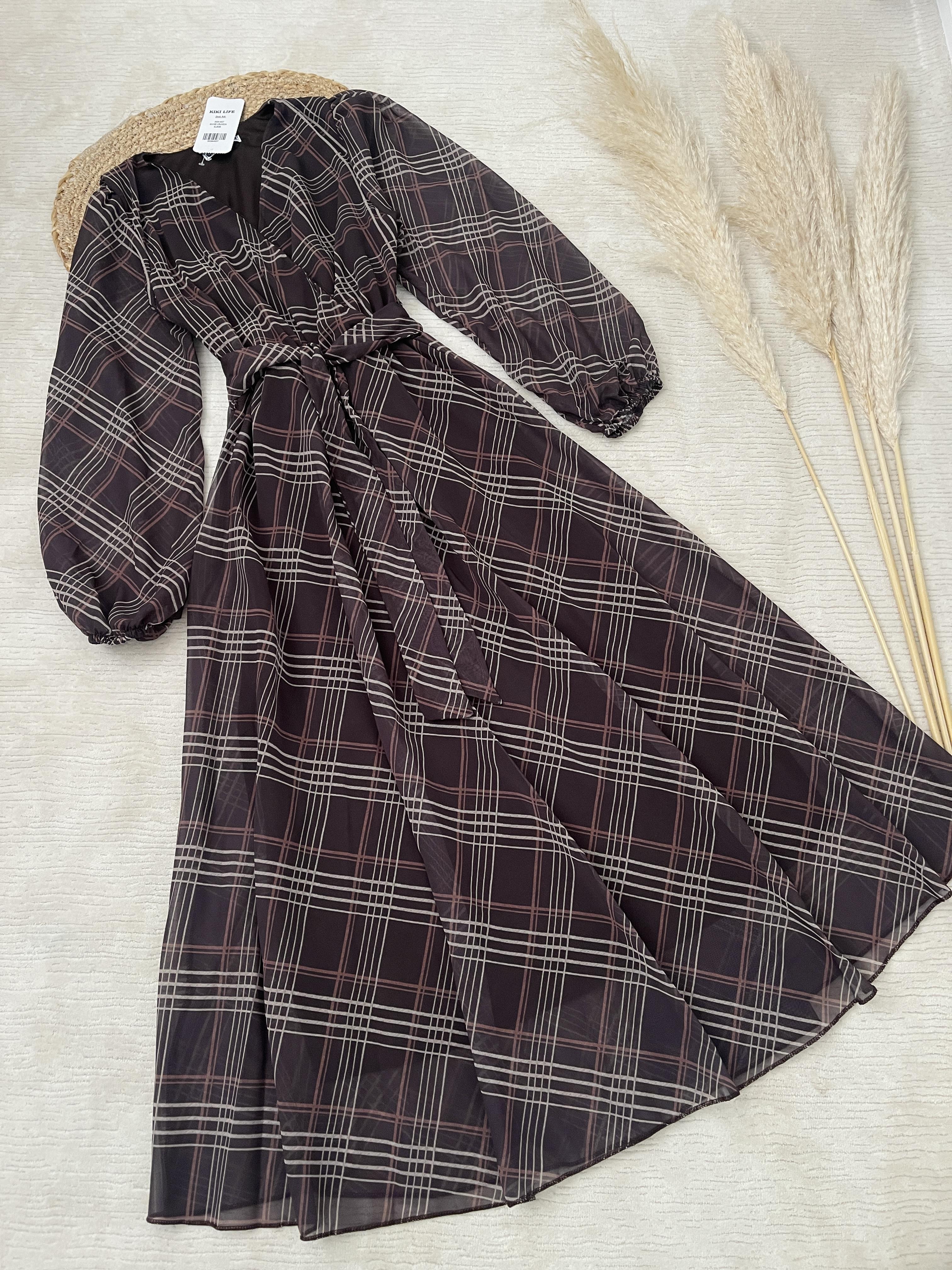 ŞİFON MİDİ BOY ELBİSE