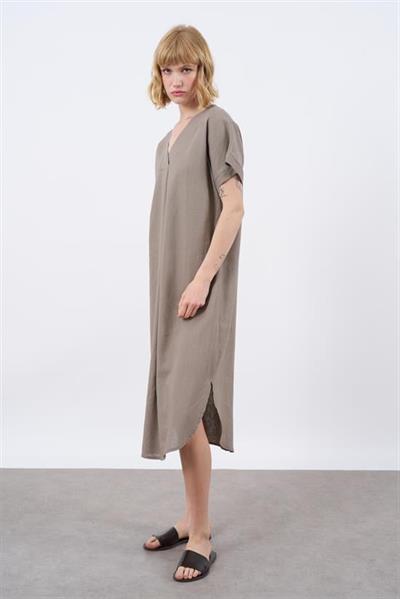 3131 KETEN ELBİSE(2835) VİZON