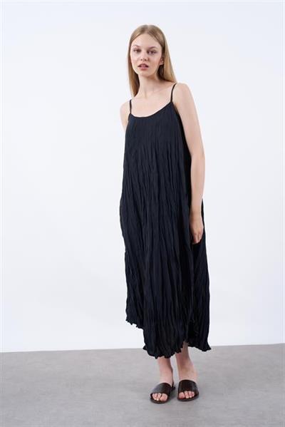 3208 KIRIŞIK ASKILI ELBİSE SİYAH