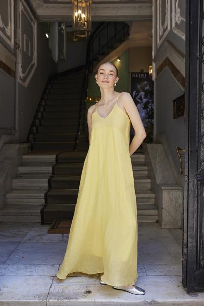3326 ASKILI ELBİSE SARI