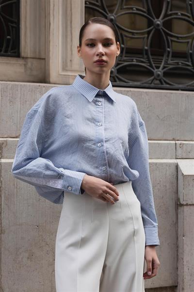 4958 DANTELLİ ÇİZGİLİ GÖMLEK MAVİ-BEYAZ ÇİZGİ