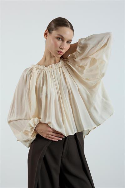 4959 YAKASI BÜZGÜLÜ BLUZ EKRU