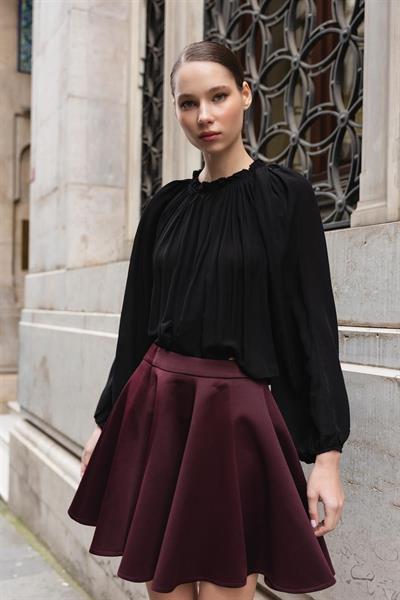 4959 YAKASI BÜZGÜLÜ BLUZ SİYAH