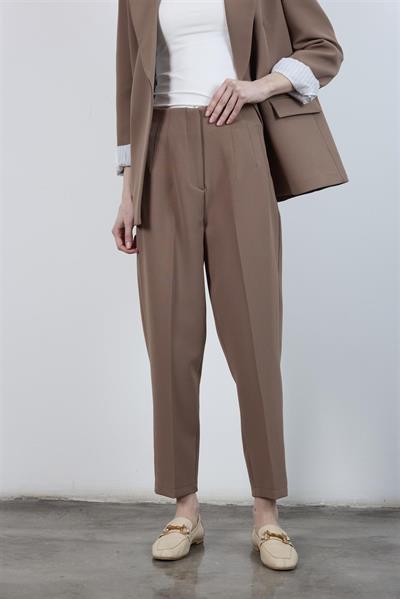 50109 PENSLİ HAVUÇ PANTOLON AÇIK KAHVE