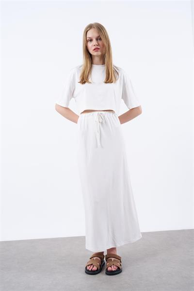 51021 TİŞORT ETEK TAKIM BEYAZ