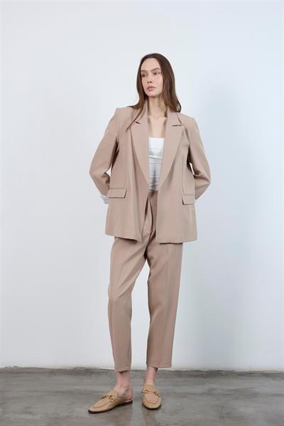 9134 KOLU KATLAMALI CEKET BEJ