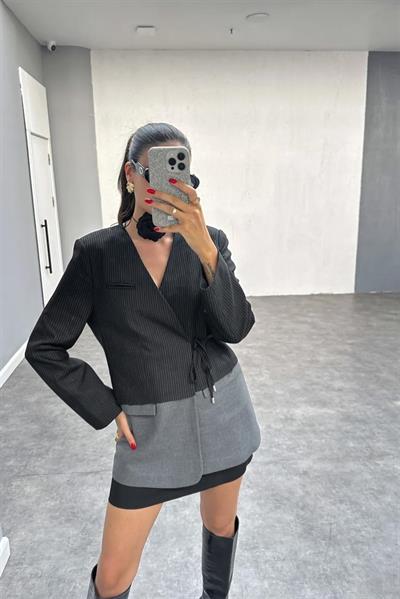 9457 ÇİZGİLİ GARNİLİ CEKET SİYAH-GRİ