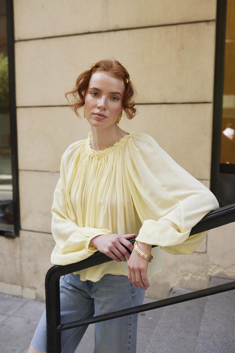 4959 YAKASI BÜZGÜLÜ BLUZ SARI