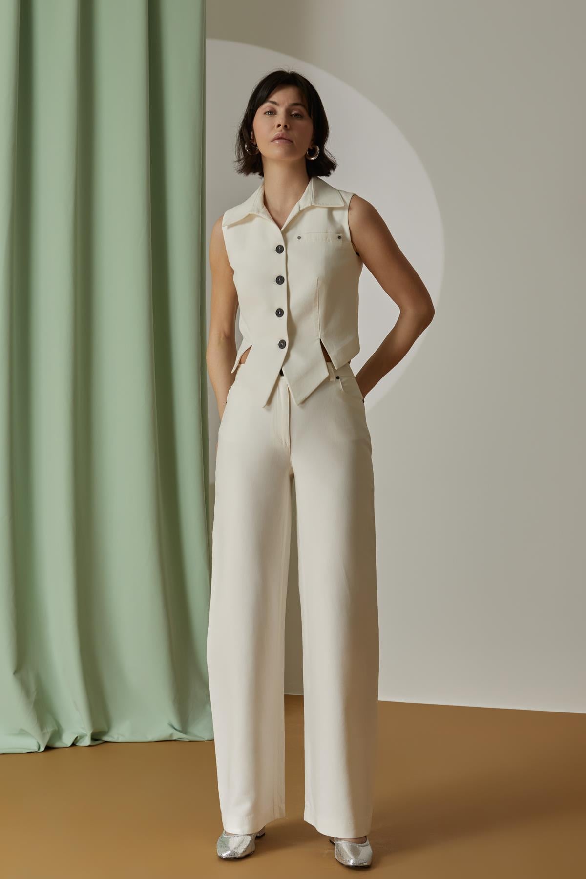 NAAR 12701 YELEK EKRU