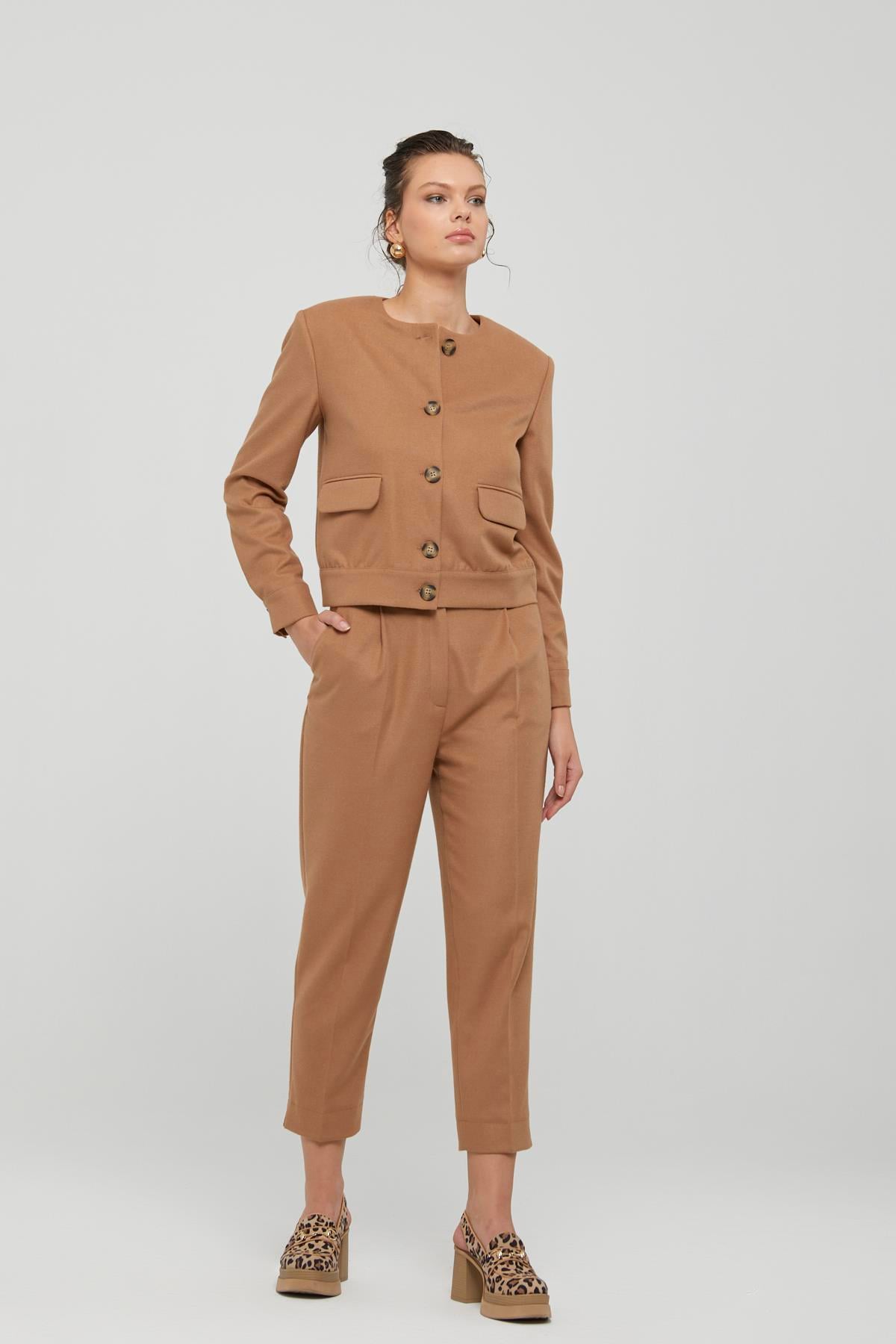 NAAR 91647 BOMBER CAMEL