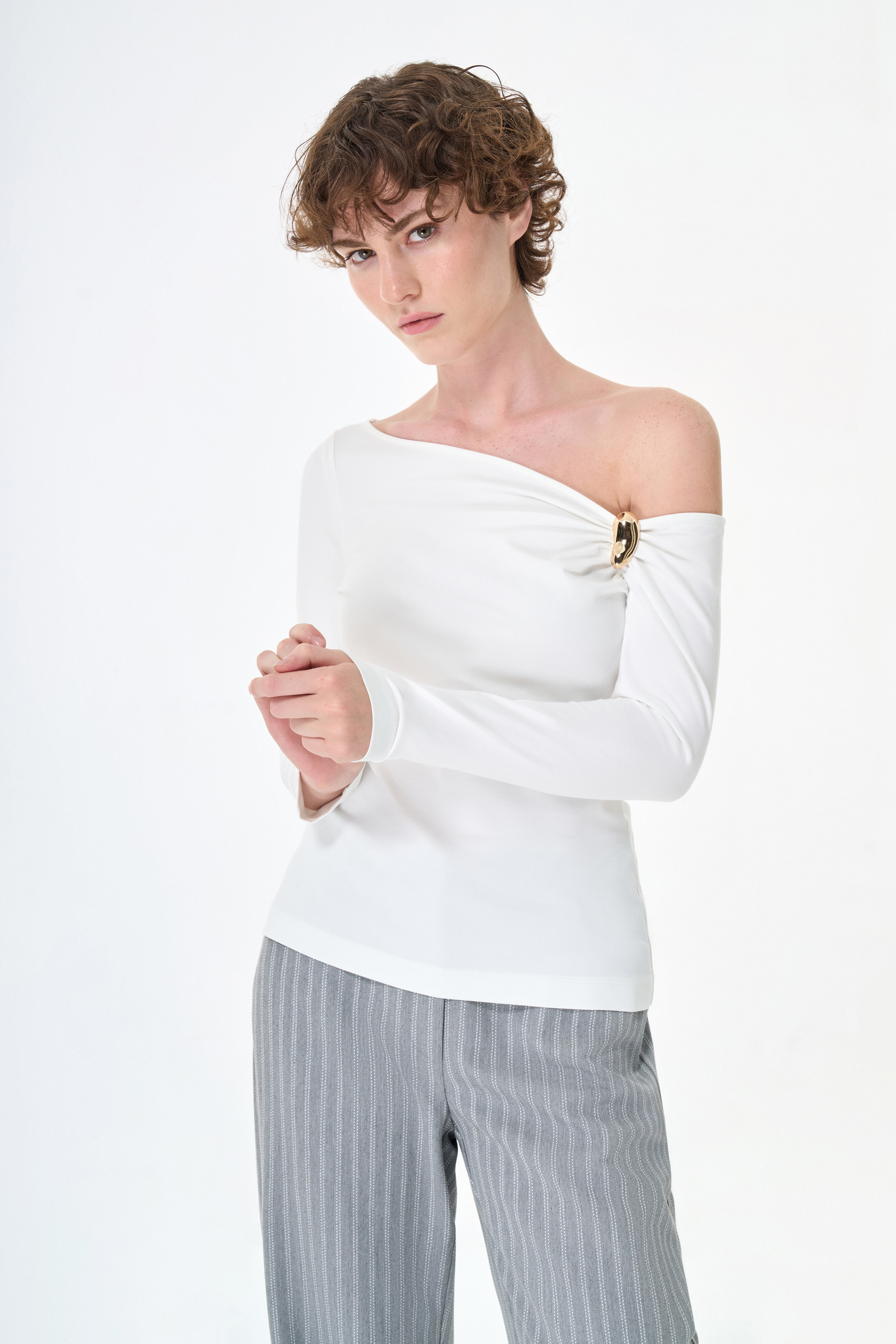 NAAR42303 BLUZ EKRU