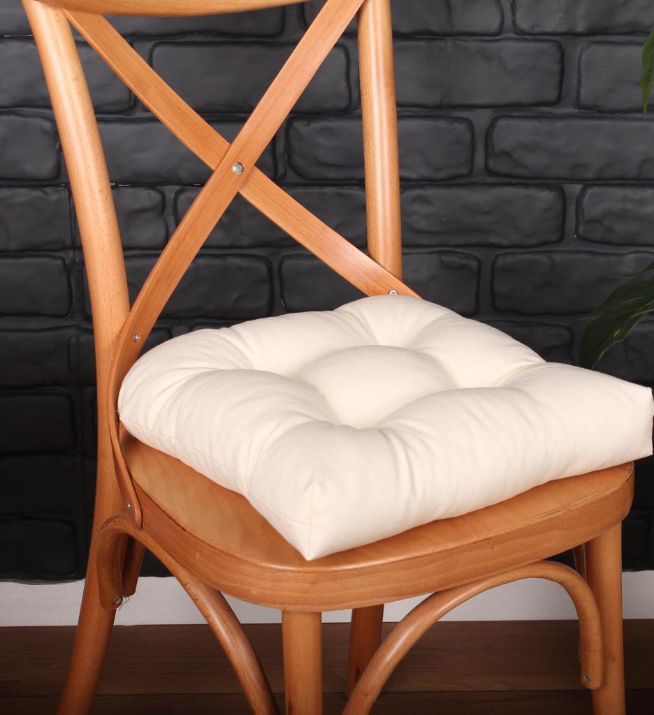 Altınpamuk GOLD Pofidik Krem Sandalye Minderi Özel Dikişli Bağcıklı 40x40cm