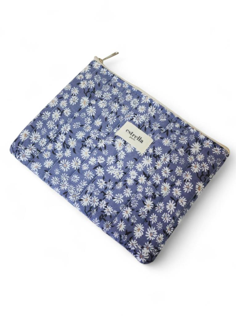 Bloom Portföy & Clutch EL Çantası tablet çantası makyaj çantası PAPATYA MAVİ 25 x 19 cm
