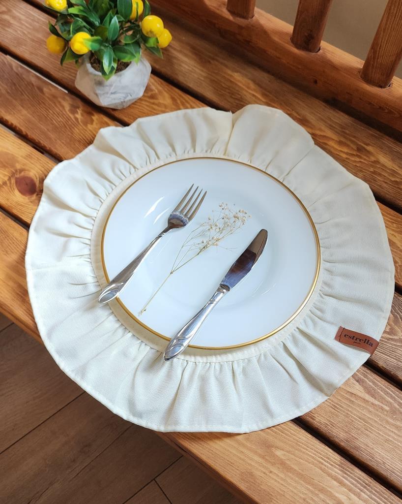 LİZBON Keten Yuvarlak Fırfırlı 2 li Vintage amerikan servis Krem 40X40