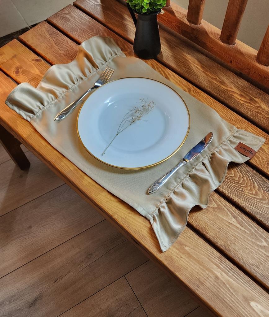 SERRA Saten 2 kenar Fırfırlı BEJ Vintage Amerikan Servis 30X50
