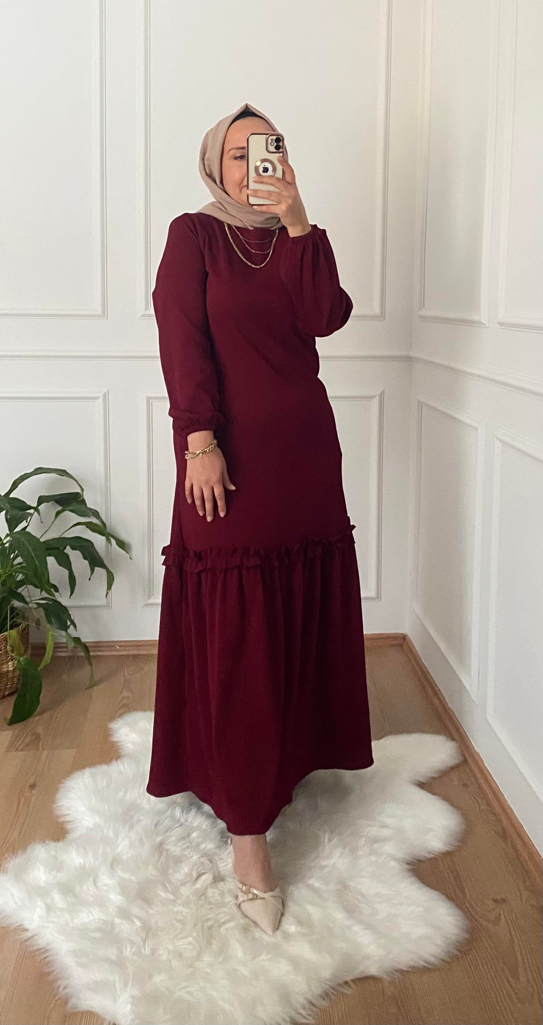 TESETTÜR PİLİSE KUMAŞ ELBİSE BORDO