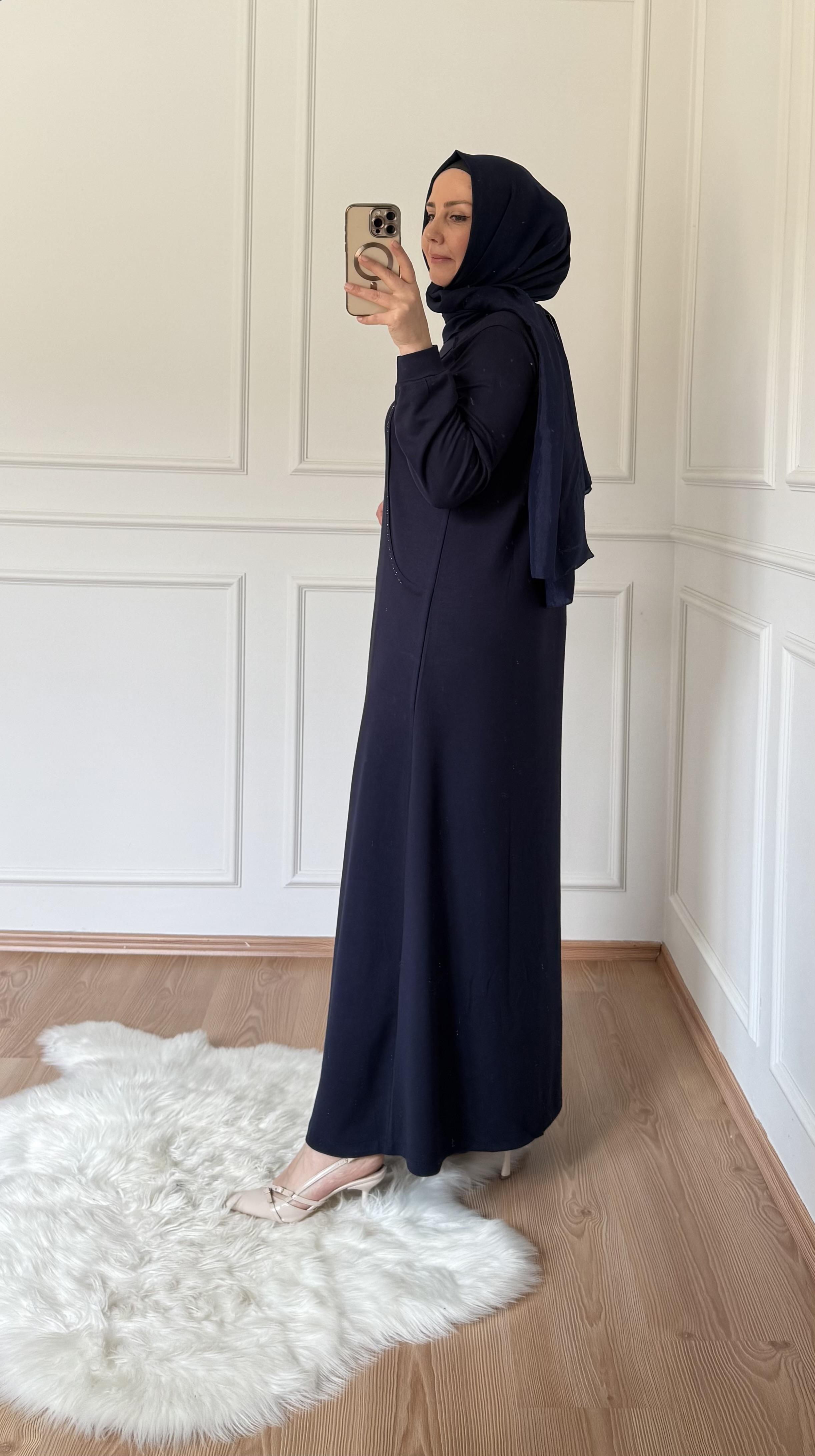 TAŞ DETAYLI CEPLİ ELBİSE LACİVERT