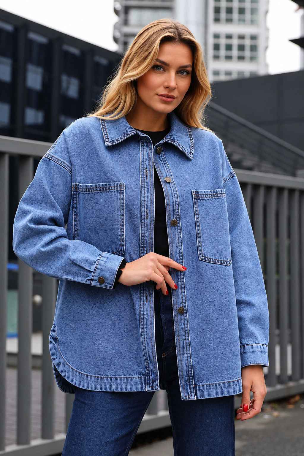 Kadın Lacivert Çift Cepli Oversize Denim Ceket 