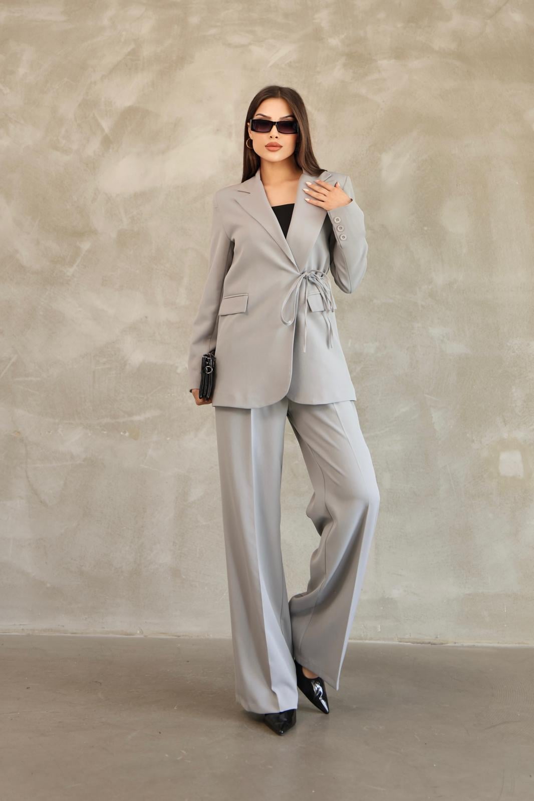 Kadın Gri Yandan Bağlamalı Blazer Ceket Pantolon Takım
