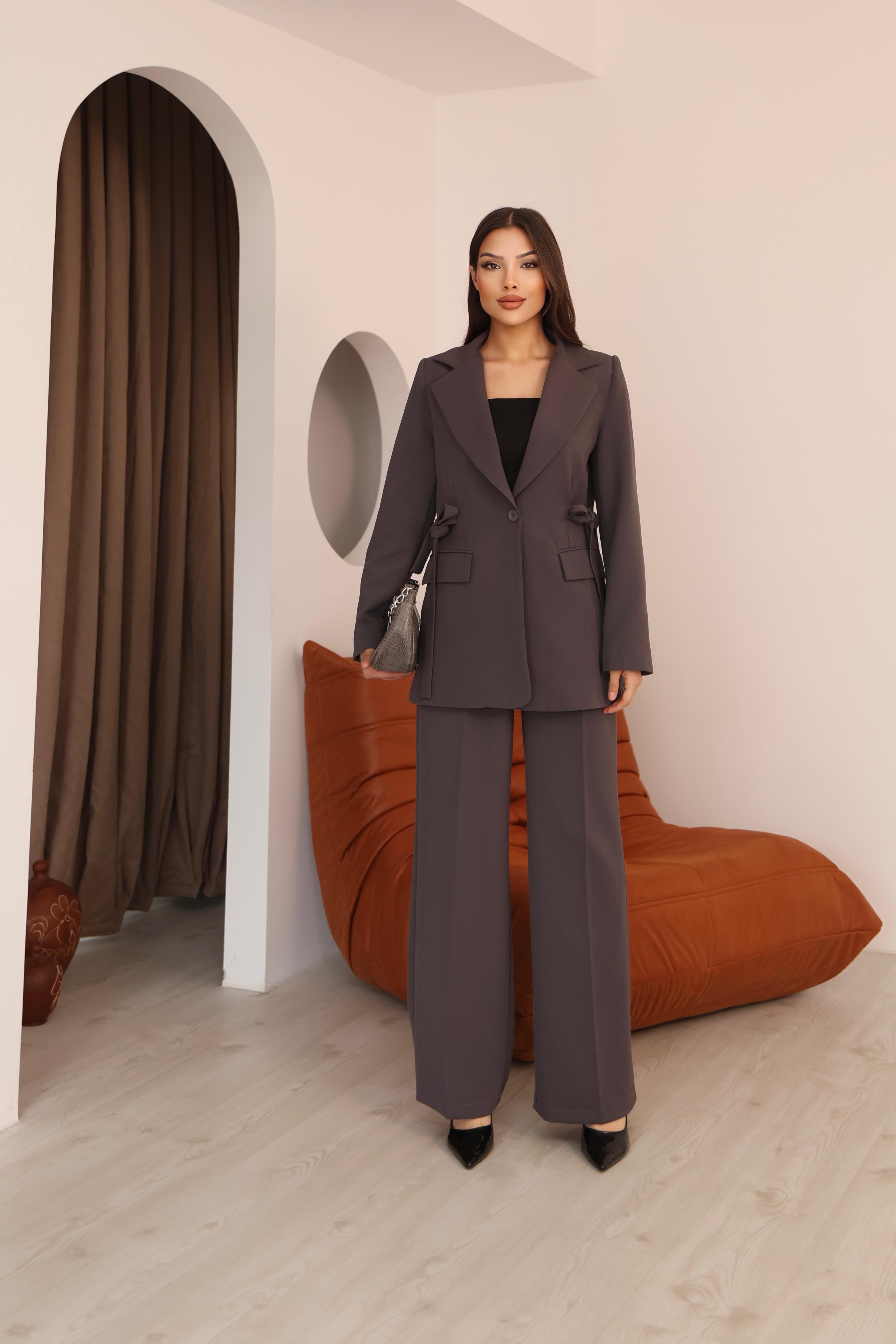 Kadın Antrasit Yandan Kuşaklı Blazer Ceket Pantolon Takım