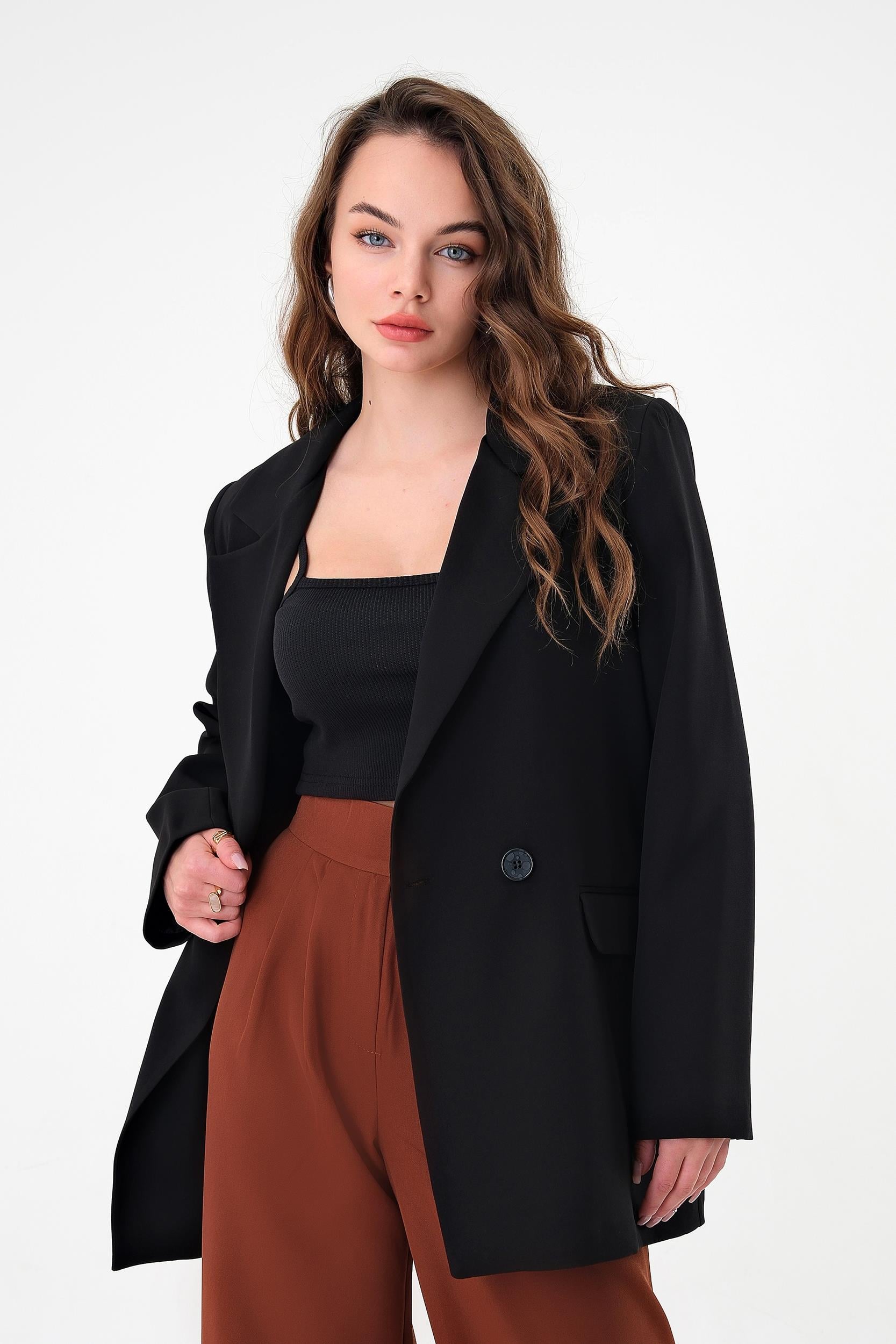Siyah Çift Düğmeli Blazer Ceket
