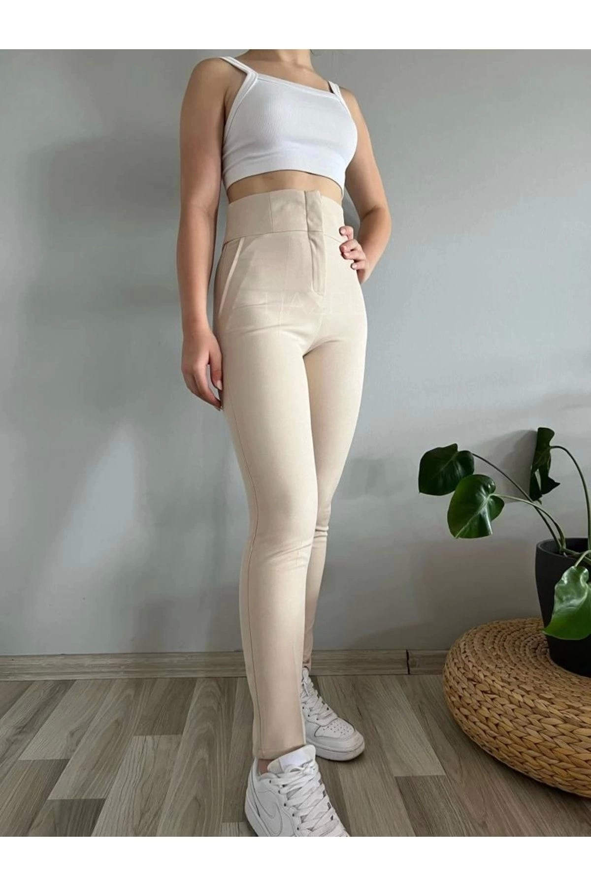 Kadın Taş Extra Yüksek Bel Toparlayıcı Dar Paça Kumaş Pantolon