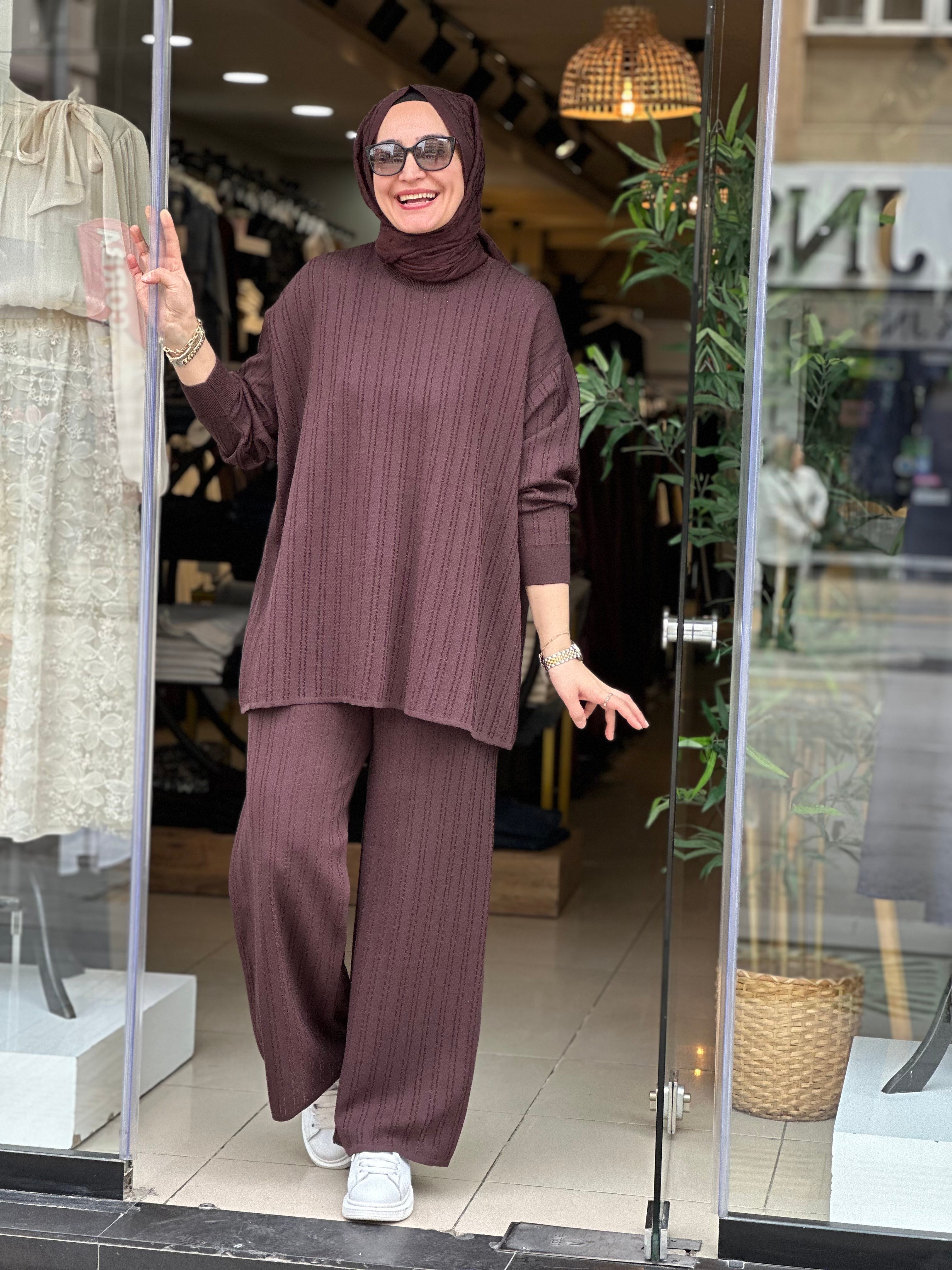 4428 İNCE TRİKO TAKIM KAHVE