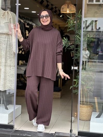 4428 İNCE TRİKO TAKIM KAHVE