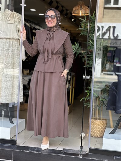 7319 ETEKLİ TAKIM BEBE YAKA KAHVE