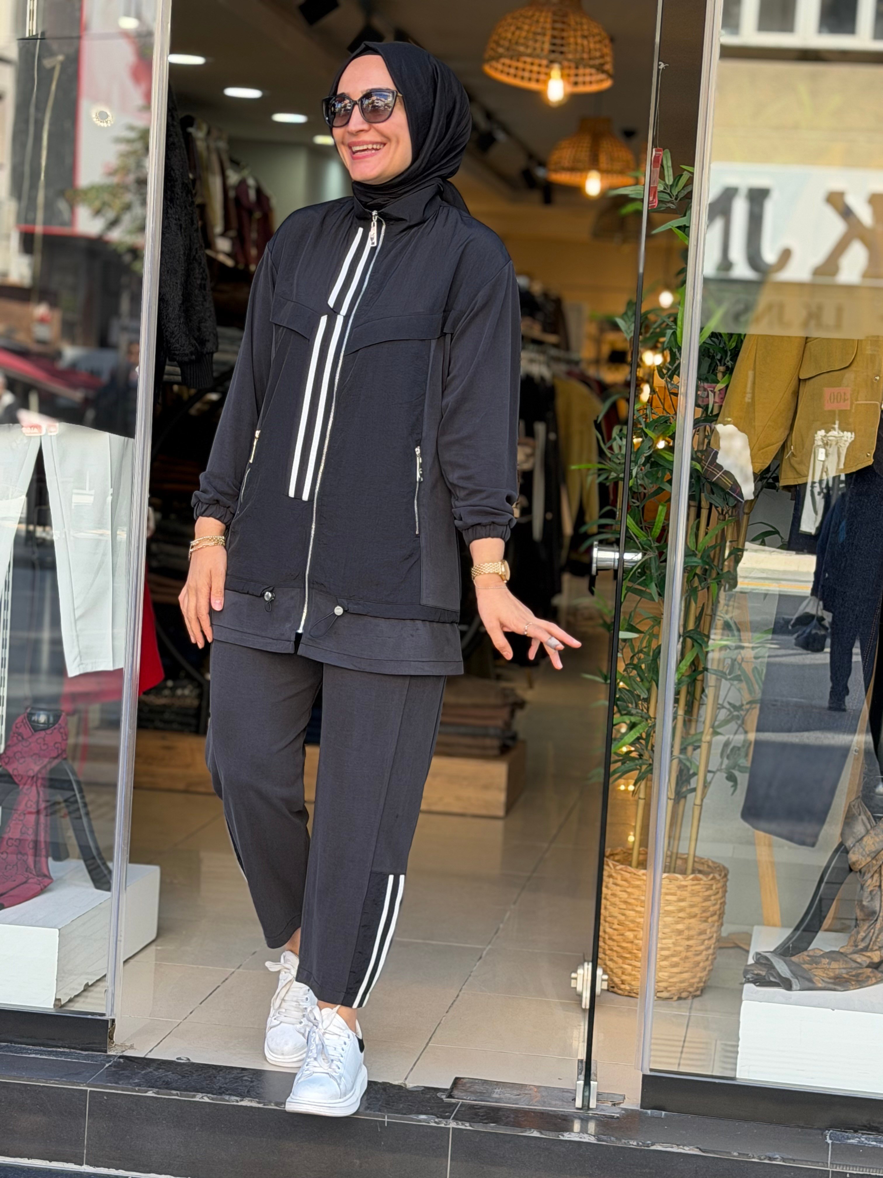 1627 SPOR TAKIM ÇİZGİLİ SİYAH