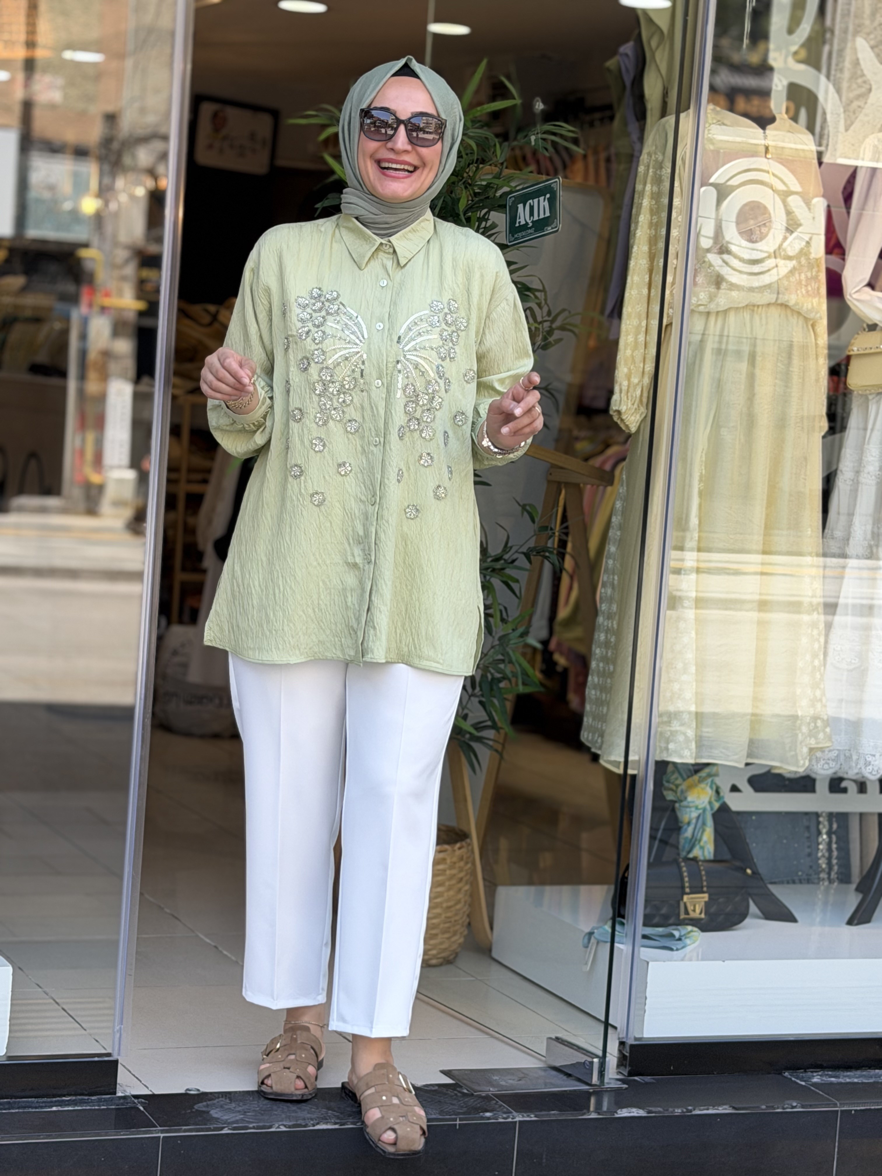 2046 TAŞLI GÖMLEK YEŞİL