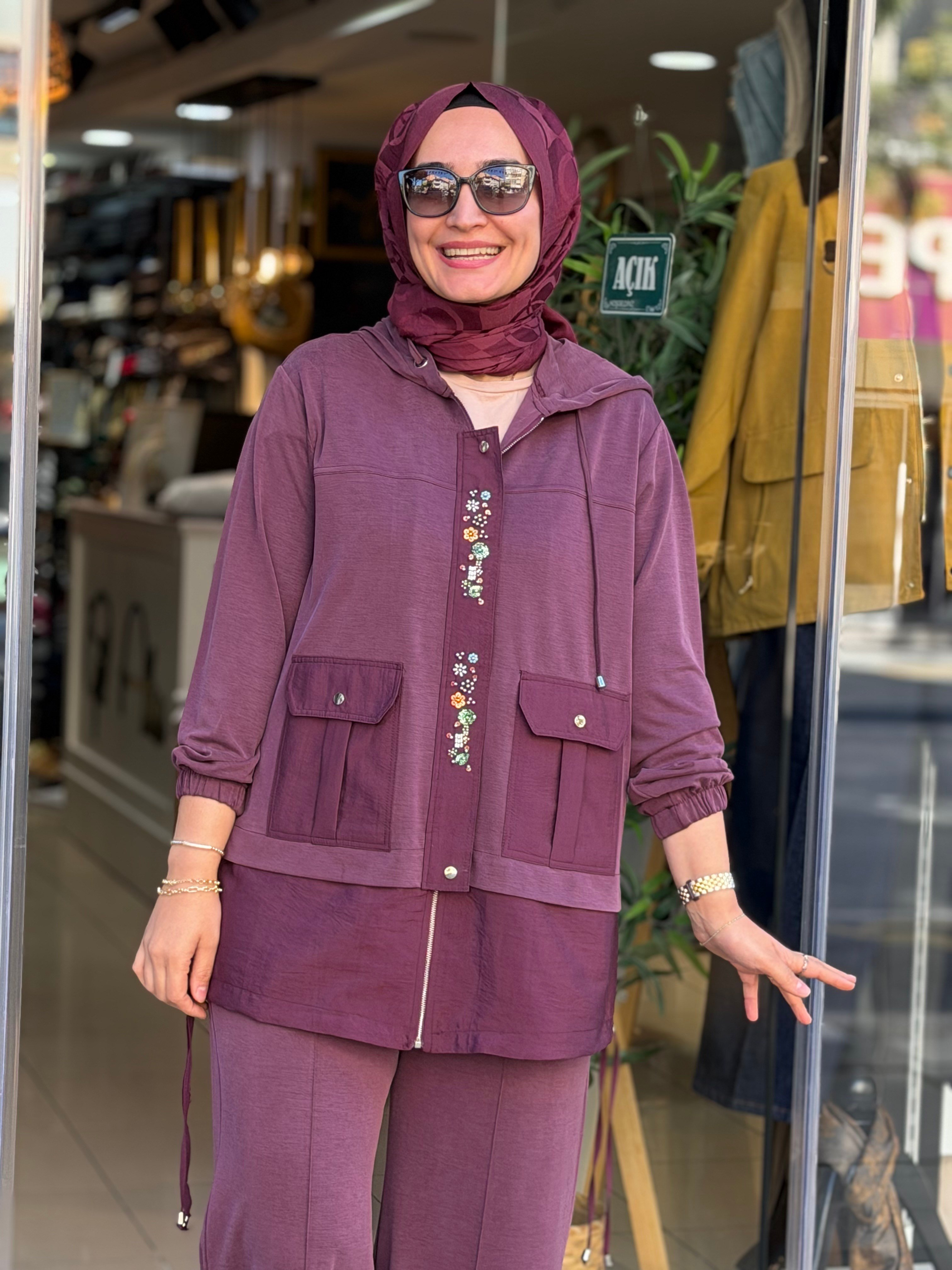 3702 TAKIM ÖNÜ TAŞ DETAYLI MÜRDÜM