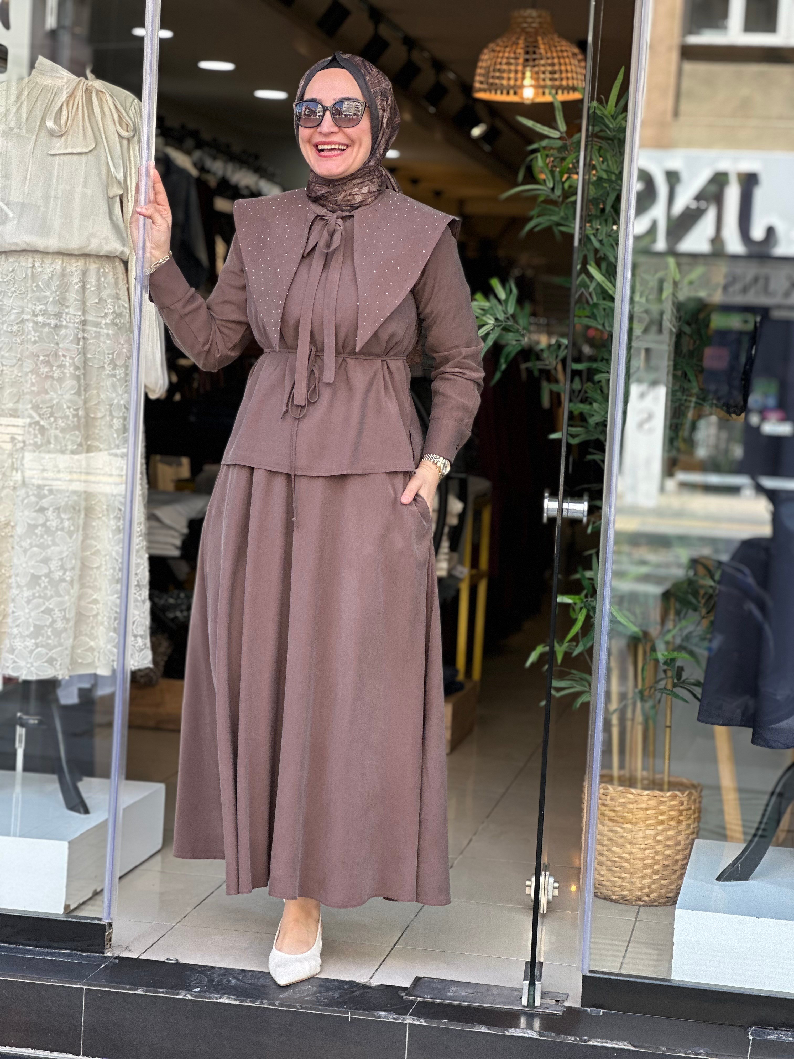 7319 ETEKLİ TAKIM BEBE YAKA KAHVE