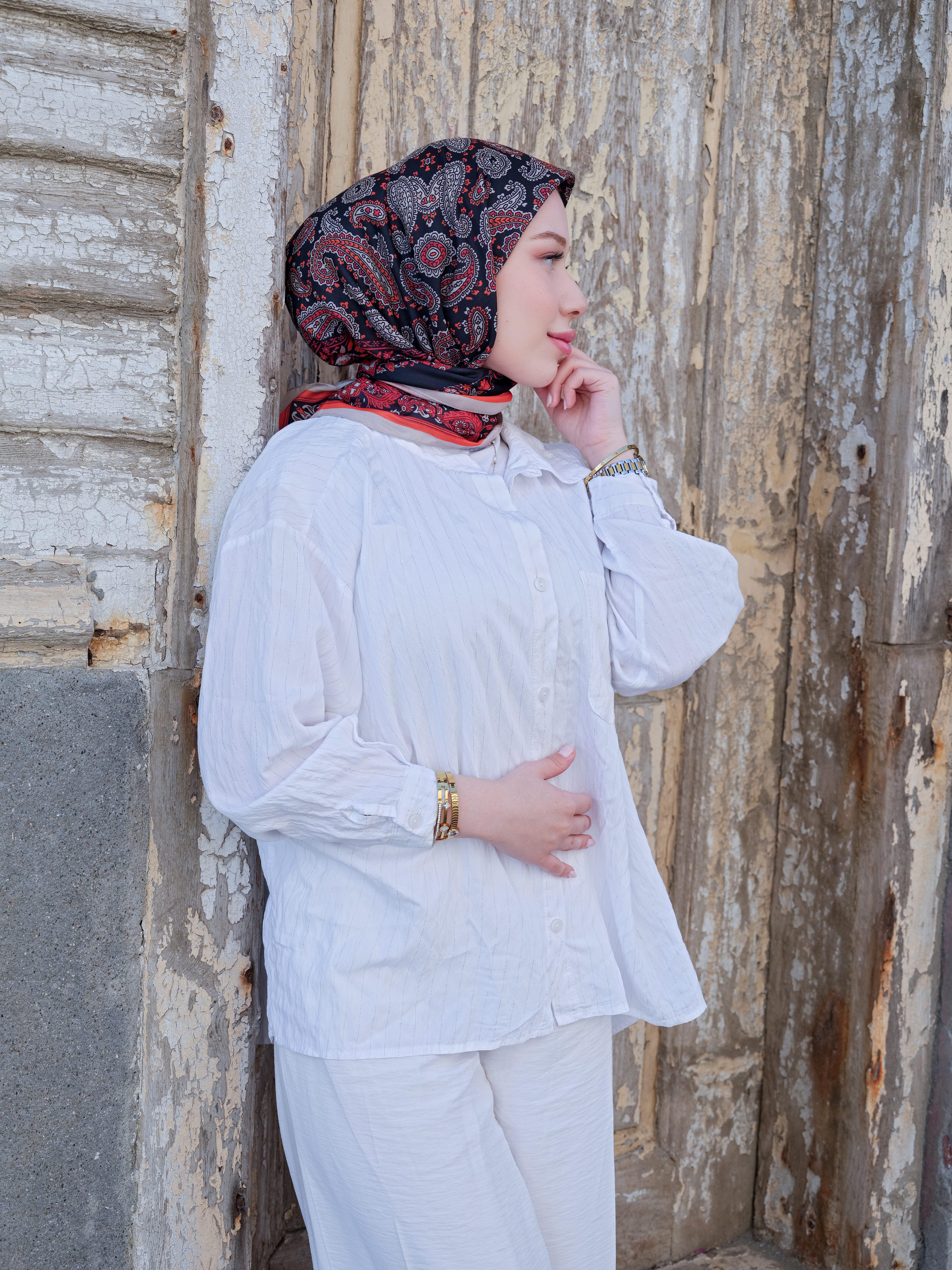 Charlotte Desen Eşarp Kızıl Siyah