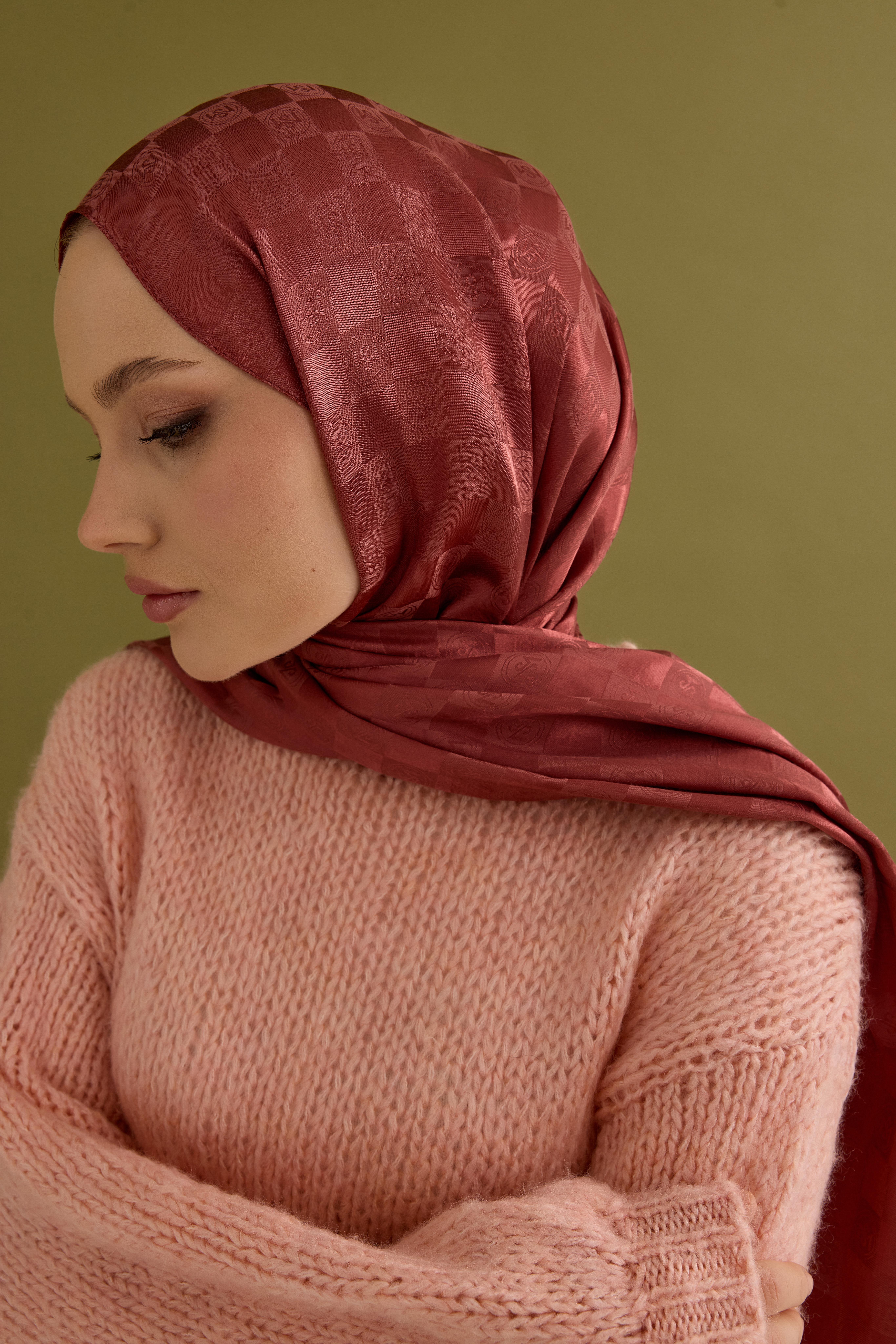 İpeksi Dama Monogram Şal Kiraz Çiçeği