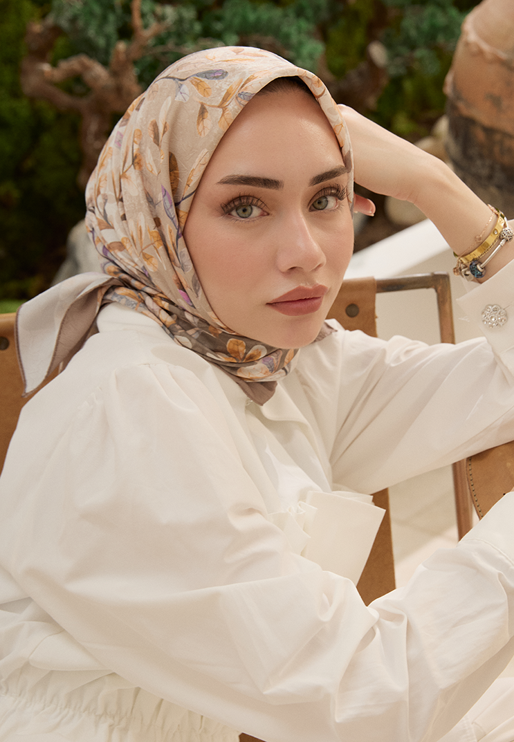 Leaf Desen Bambu Kraş Eşarp Ceviz Kabuğu