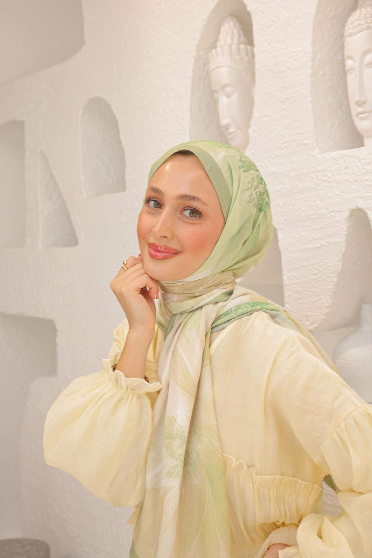 Rosella Desenli Pamuk Şal Uçuk Yeşil